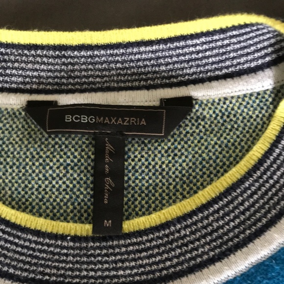 Max Azaria Color Block Sweater - Picture 7 of 11